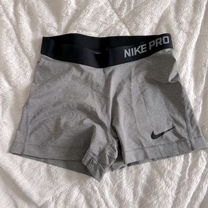 3” Nike pros